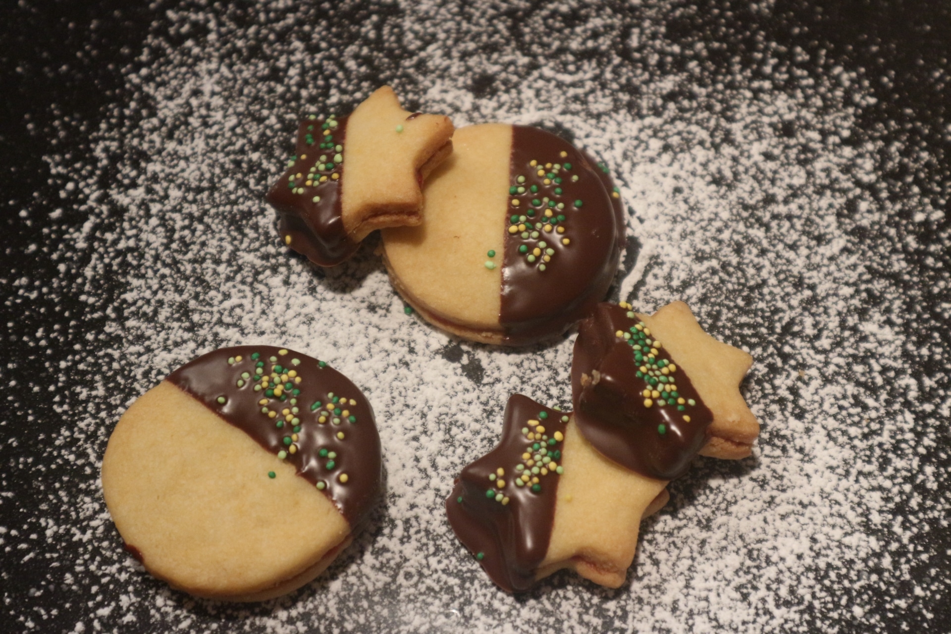 weihnachtliche Kekse